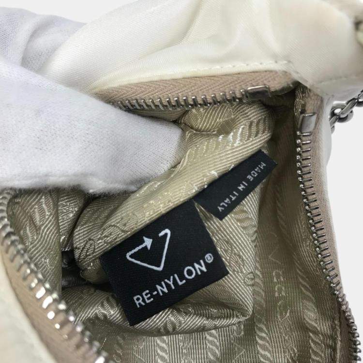 Pre Owned Prada Triangle Logo Triangle Logo Plate Chain With Crossbody Pouch Shoulder Bag White Beige
