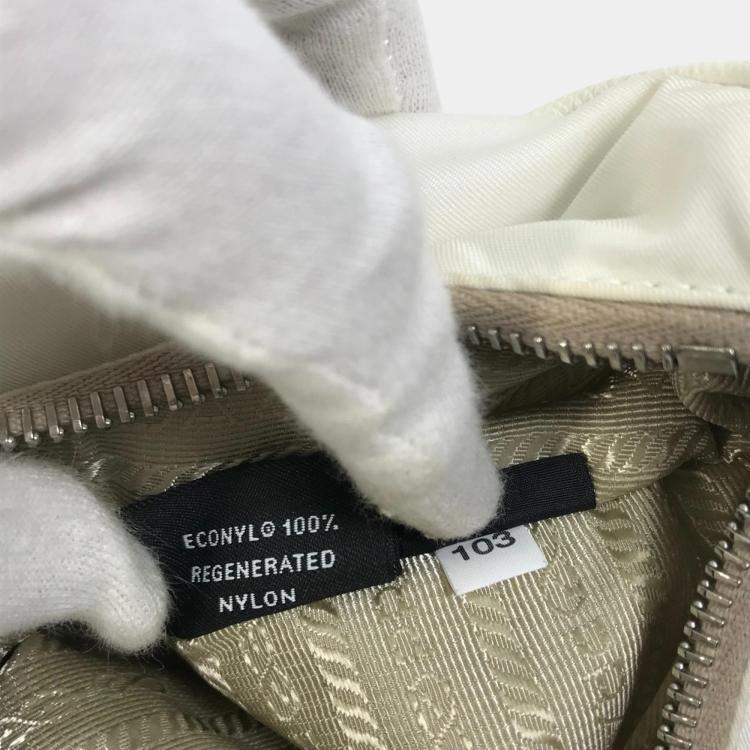 Pre Owned Prada Triangle Logo Triangle Logo Plate Chain With Crossbody Pouch Shoulder Bag White Beige