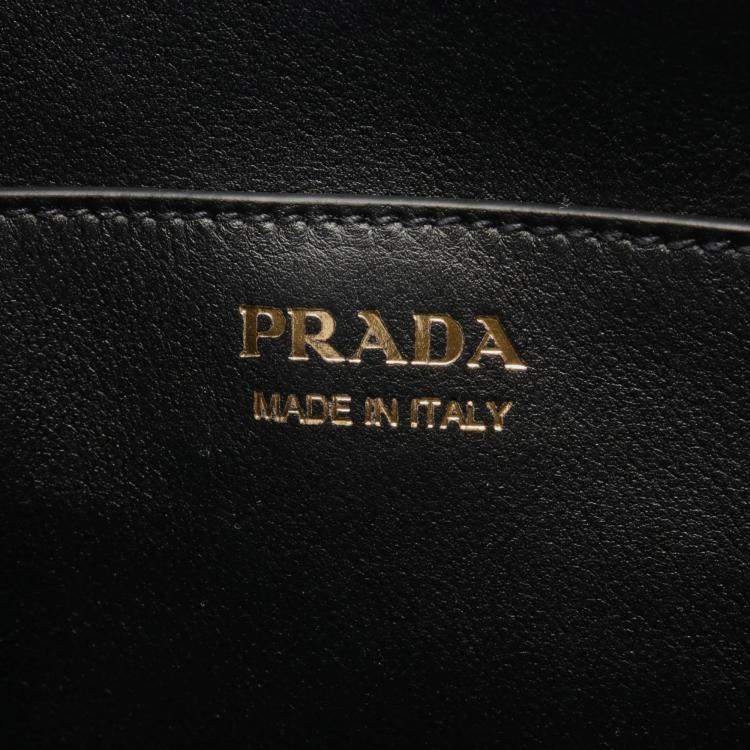 Pre Owned Prada Black Leather Shoulder Bag