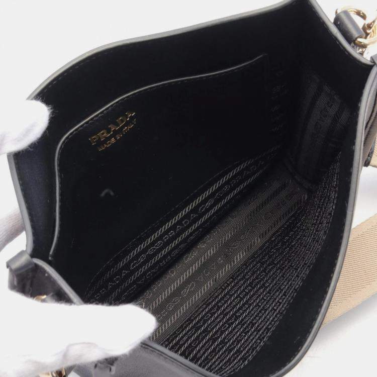 Pre Owned Prada Black Leather Shoulder Bag
