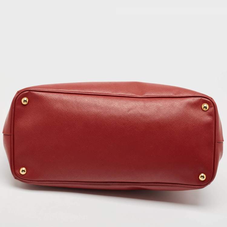 Pre Owned Prada Red Saffiano Lux Leather Large Galleria Open Tote
