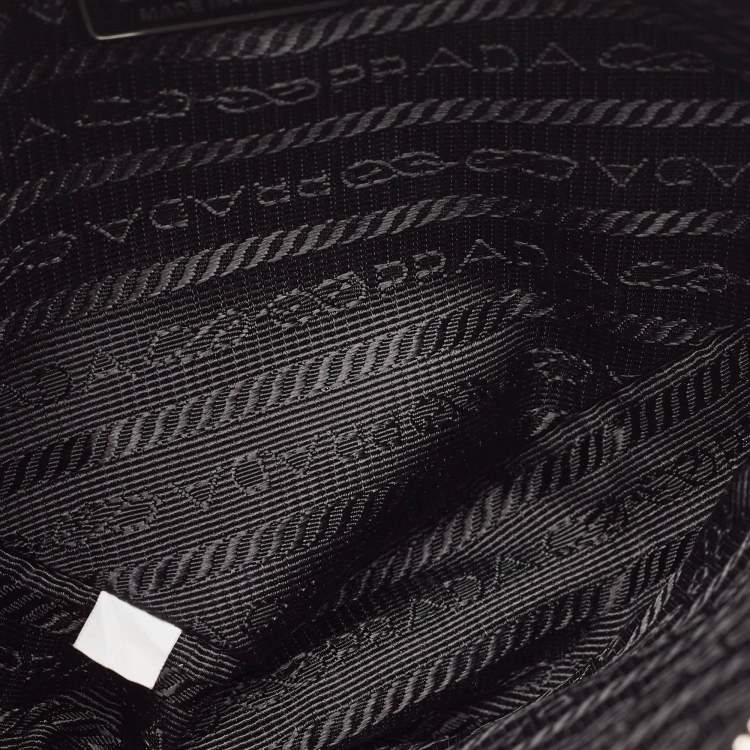 Pre Owned Prada Black Leather Triangle Logo Shoulder Bag