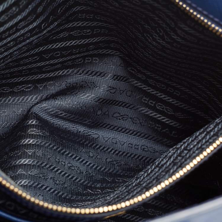 مملوكة مسبقًا Prada Navy Blue Saffiano Lux Leather Large Gardener's Tote