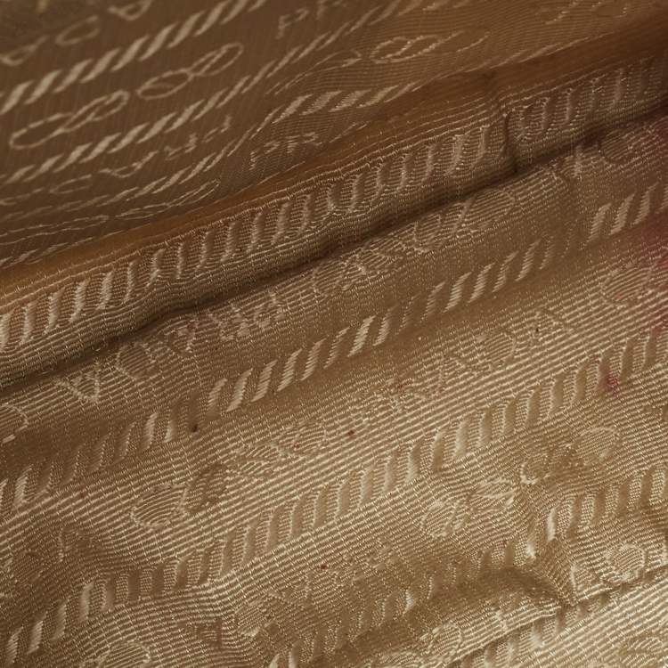 Pre Owned Prada Cream Nylon and Leather Re-Edition 2005 Bag
