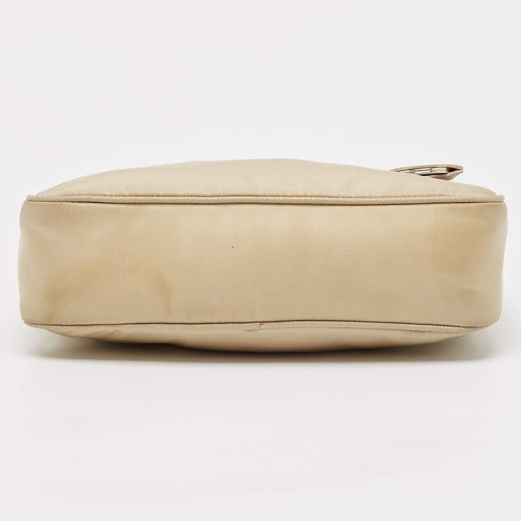 Pre Owned Prada Cream Nylon and Leather Re-Edition 2005 Bag