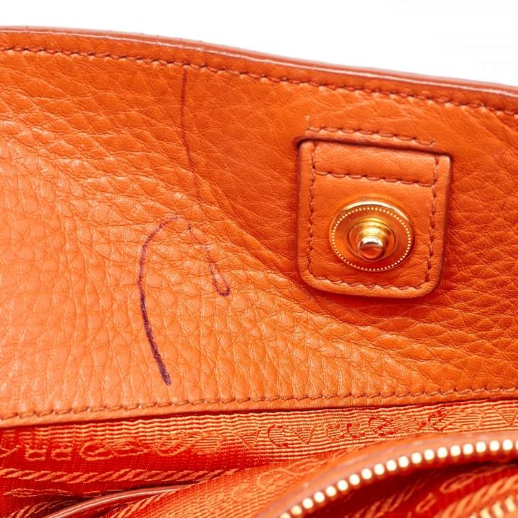 Pre Owned Prada Orange Leather Shopper Tote