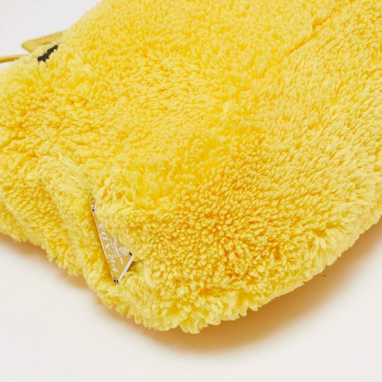 مملوكة مسبقًا Prada Yellow Terry Cloth Mini Re-Edition 2000 Baguette Bag