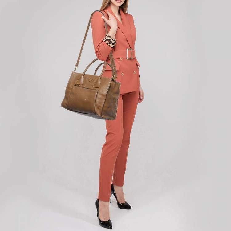 Pre Owned Prada Brown Leather Daino Front Pocket Tote