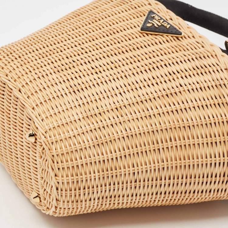 مملوكة مسبقًا Prada Black/Natural Wicker and Canvas Panier Bag