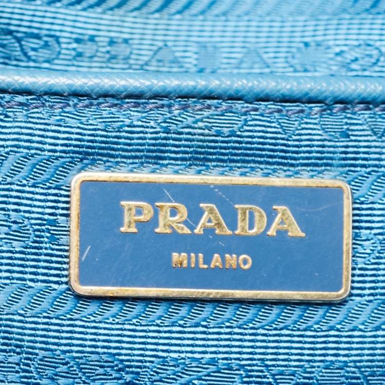 مملوكة مسبقًا Prada Light Blue Saffiano Lux Leather Large Gardener's Tote