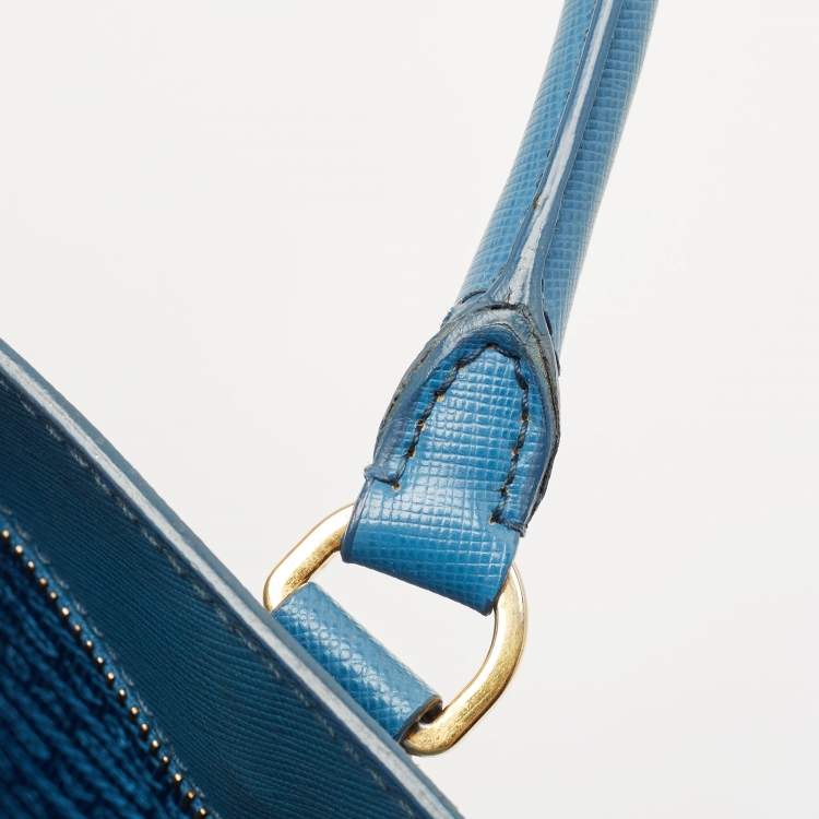 مملوكة مسبقًا Prada Light Blue Saffiano Lux Leather Large Gardener's Tote
