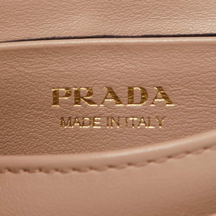 مملوكة مسبقًا Prada Beige Leather Logo Card Case
