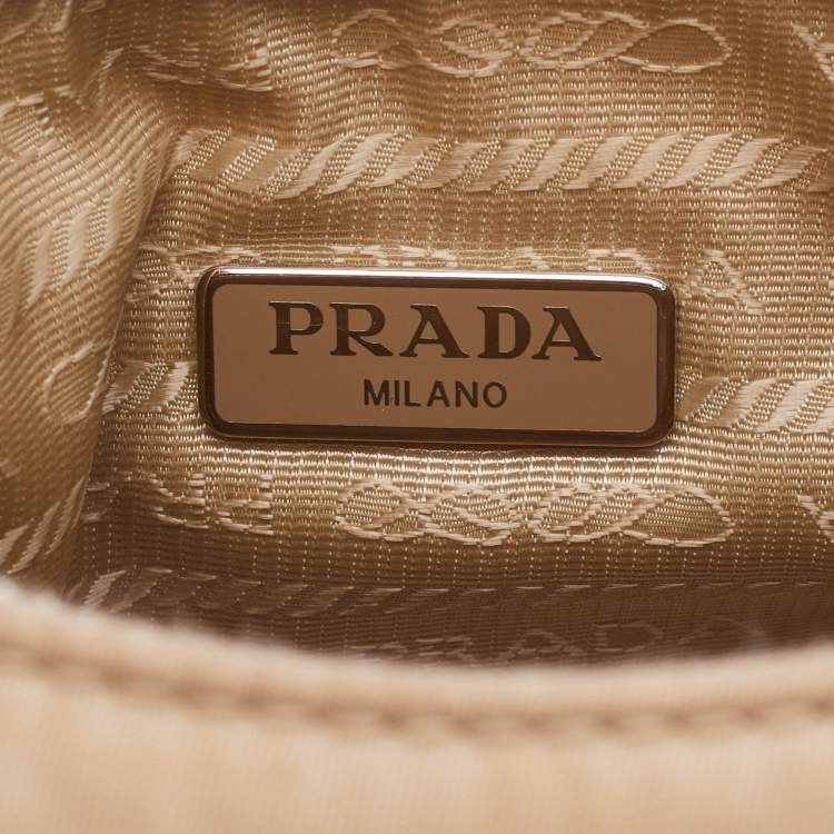 Pre Owned Prada Cream Nylon and Leather Re-Edition 2005 Bag
