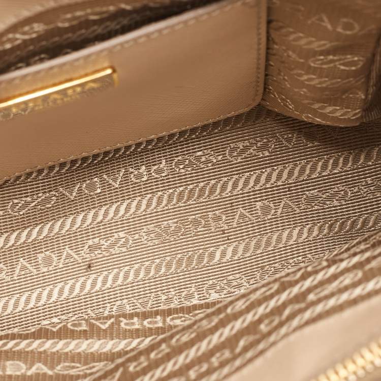 Pre Owned Prada Beige Saffiano Leather Micro Galleria Tote