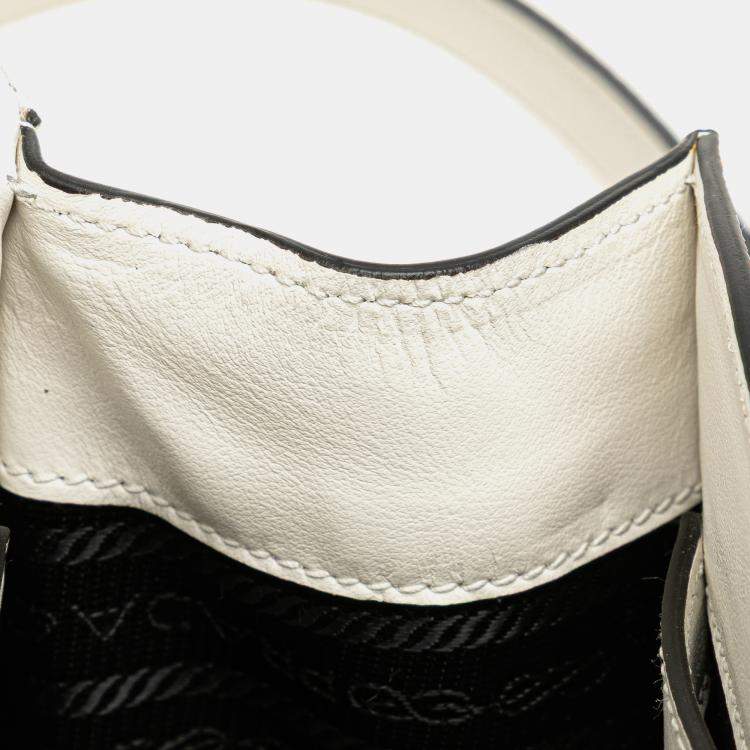 Pre Owned Prada White Saffiano Leather Monochrome Robot Patches Envelope Chain Flap Bag