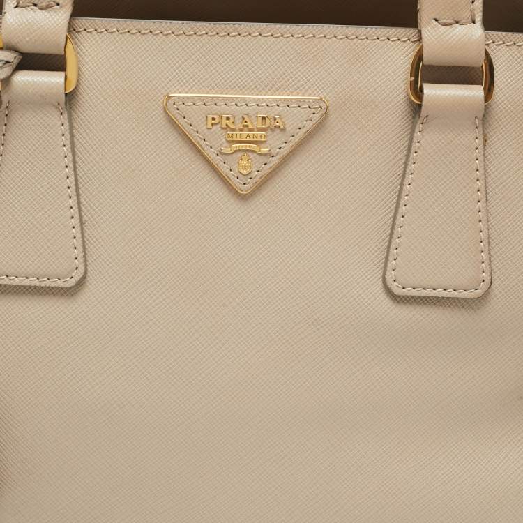 Pre Owned Prada Beige Leather Middle Zip Tote