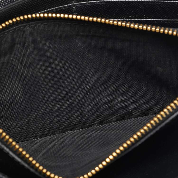 Pre Owned Prada Black/White Saffiano Leather Continental Wallet