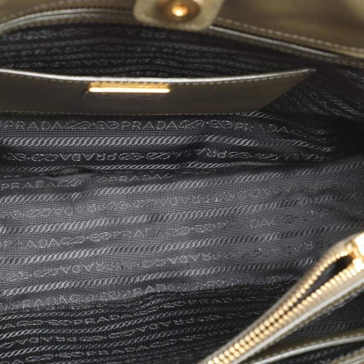 Pre Owned Prada Green Saffiano Lux Leather Dome Satchel