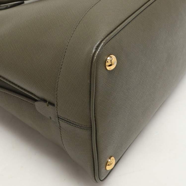 Pre Owned Prada Green Saffiano Lux Leather Dome Satchel