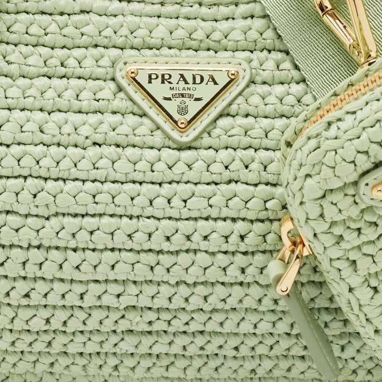 Pre Owned Prada Mint Green Raffia Re-Edition 2005 Shoulder Bag