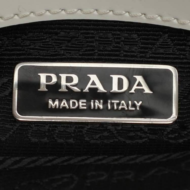 Pre Owned Prada White Patent Leather Re-edition 1995 Tote