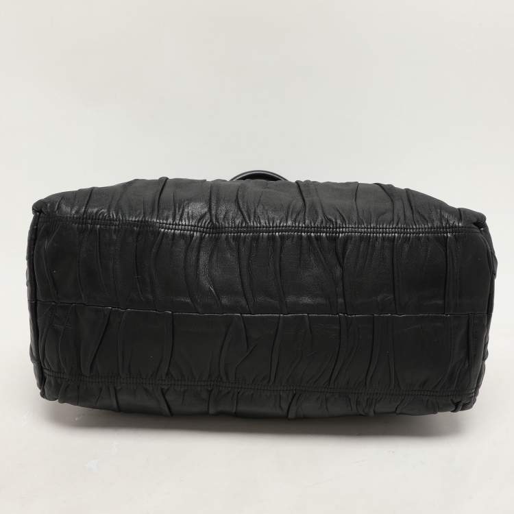 Pre Owned Prada Black Leather Gauffre Antic Tote