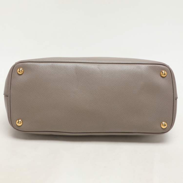 Pre Owned Prada Taupe Saffiano Lux Leather Large Galleria Double Zip Tote