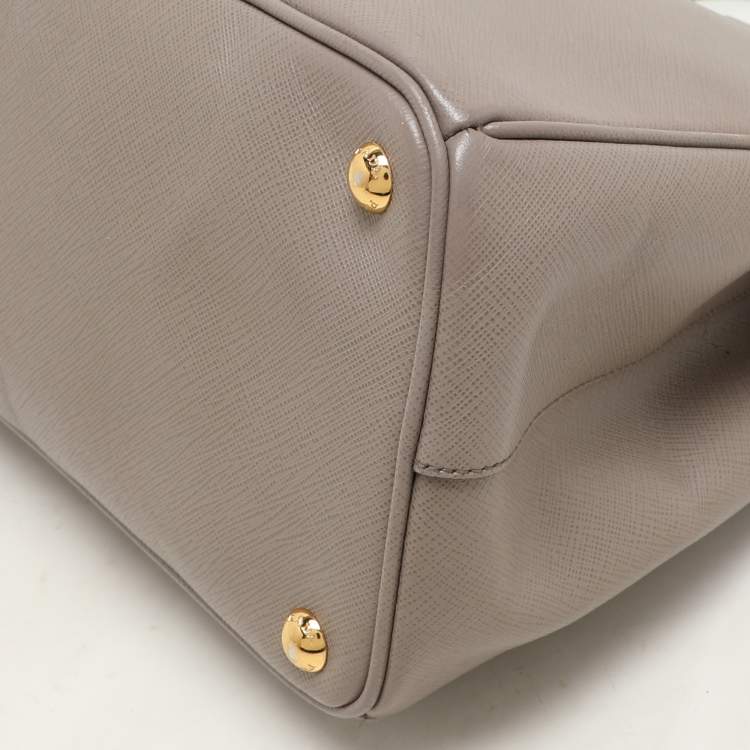 Pre Owned Prada Taupe Saffiano Lux Leather Large Galleria Double Zip Tote