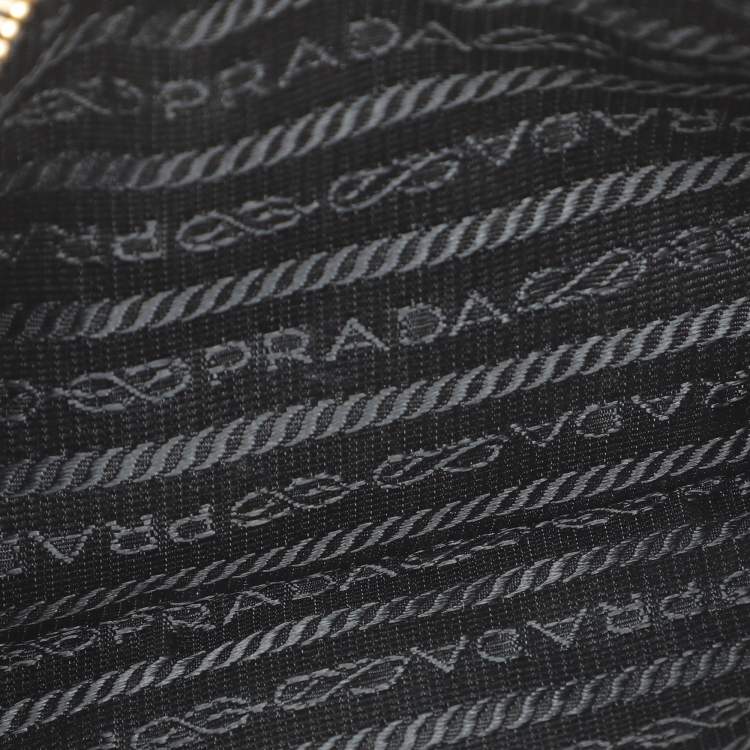 Pre Owned Prada Black Leather Top Zip Clutch