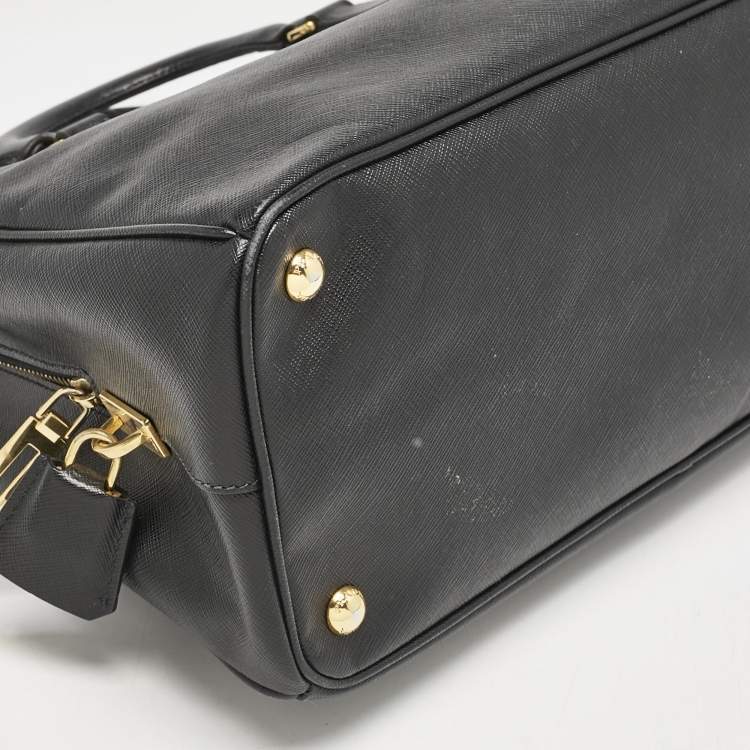 Pre Owned Prada Black Saffiano Lux Leather Middle Zip Tote