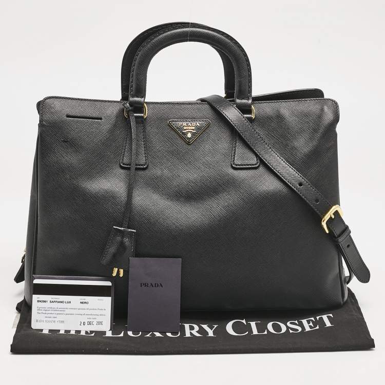Pre Owned Prada Black Saffiano Lux Leather Middle Zip Tote