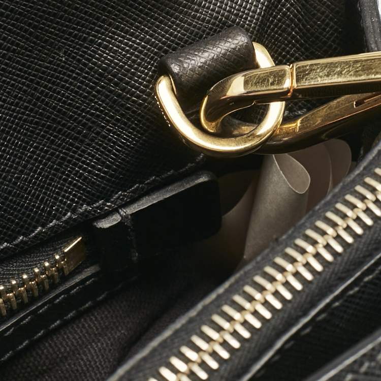 Pre Owned Prada Black Saffiano Lux Leather Middle Zip Tote