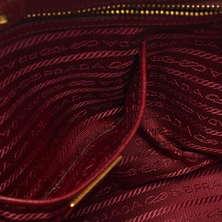 Pre Owned Prada Red Saffiano Leather Large Gardener's Tote