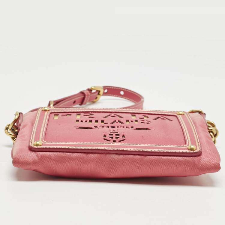Pre Owned Prada Pink Nylon and Saffiano Leather Flat Zip Crossbody Bag