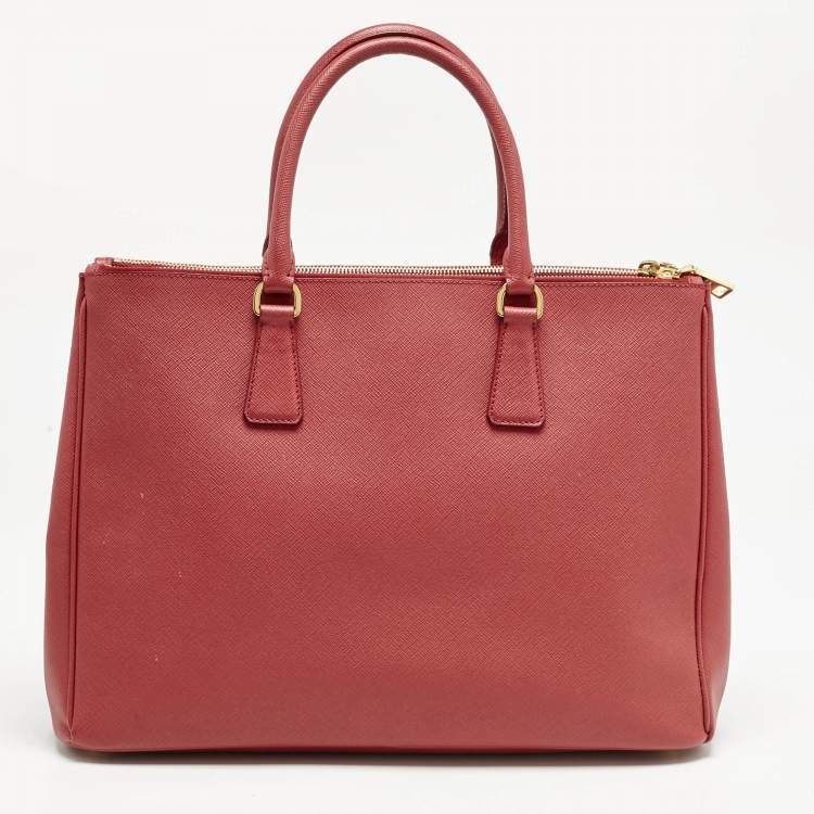 Pre Owned Prada Red Saffiano Leather Large Galleria Double Zip Tote