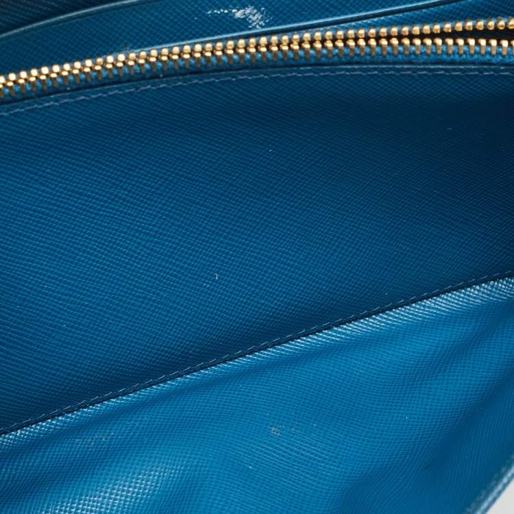 Pre Owned Prada Blue Saffiano Lux Leather Logo Flap Wallet On Chain