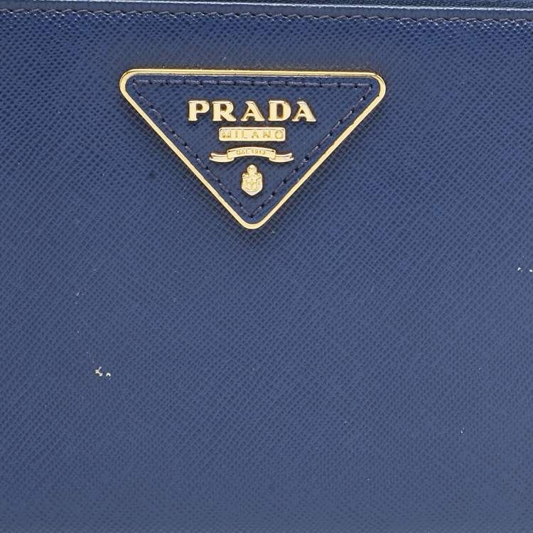 Pre Owned Prada Blue Saffiano Lux Leather Triangle Zip Around Wallet