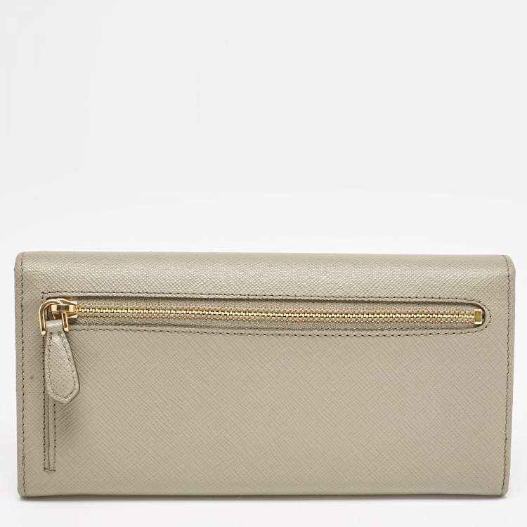 Pre Owned Prada Grey Leather Logo Flap Continental Wallet