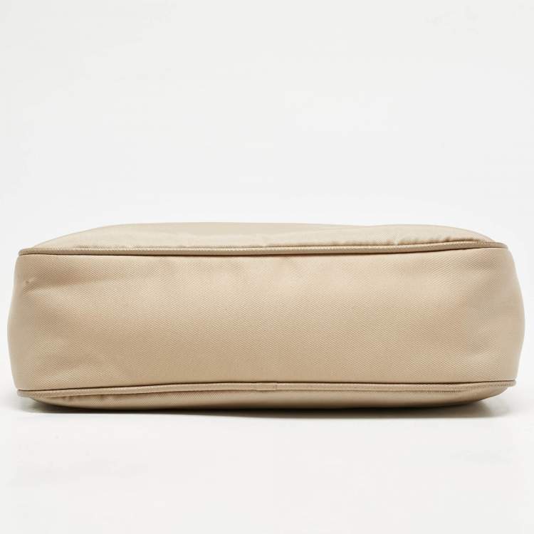 Pre Owned Prada Beige Nylon and Saffiano Leather Re-Edition 2005 Shoulder Bag