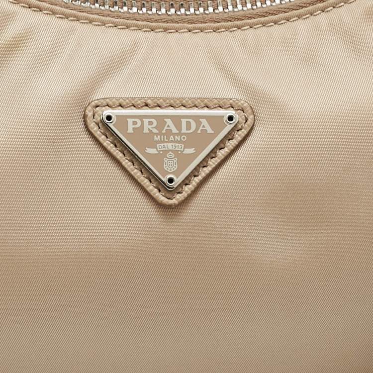 Pre Owned Prada Beige Nylon and Saffiano Leather Re-Edition 2005 Shoulder Bag