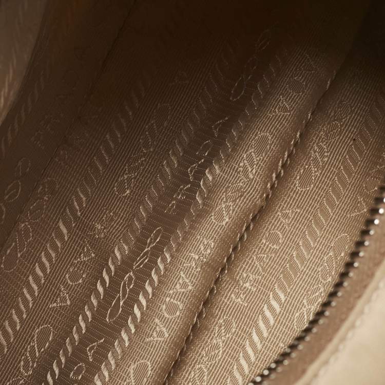 Pre Owned Prada Beige Nylon and Saffiano Leather Re-Edition 2005 Shoulder Bag