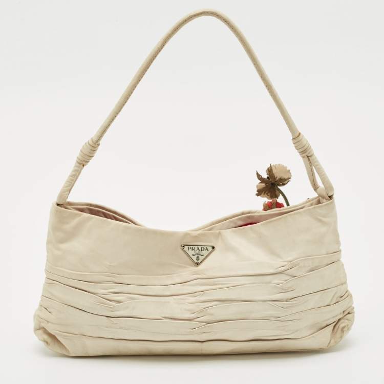 Pre Owned Prada Off White Ruched Leather Rose Applique Pochette