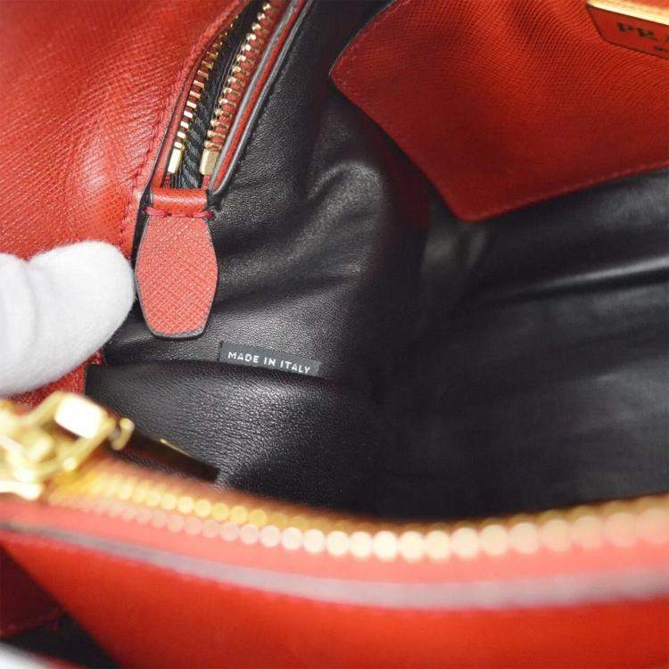 Pre Owned Prada Red Saffiano Leather 2way Tote Handbag