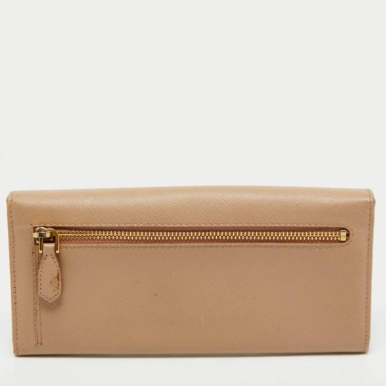 Pre Owned Prada Beige Saffiano Metal Leather Logo Flap Continental Wallet