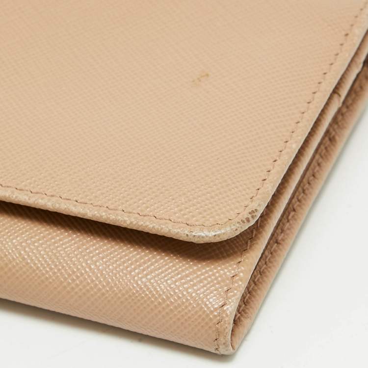 Pre Owned Prada Beige Saffiano Metal Leather Logo Flap Continental Wallet