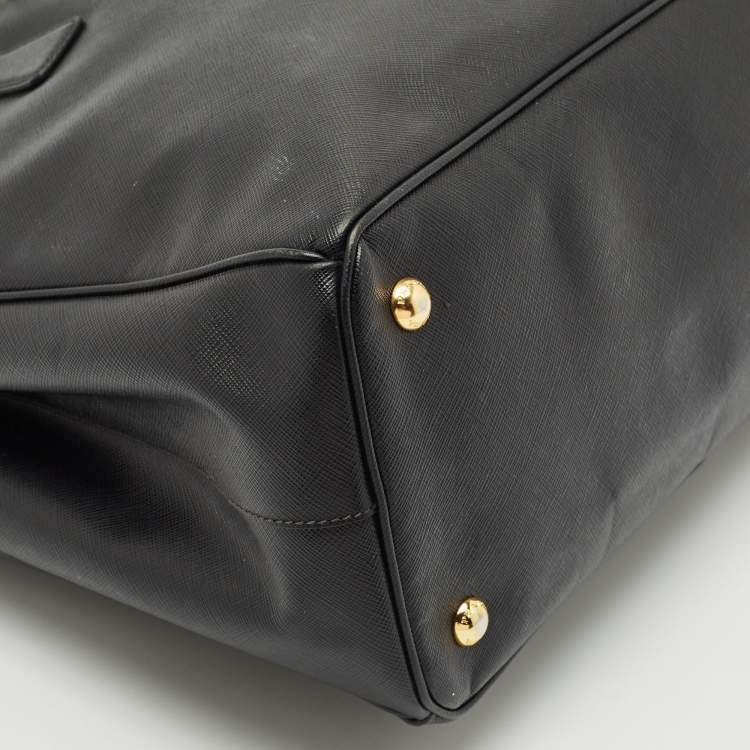 Pre Owned Prada Black Saffiano Lux Leather Large Double Zip Tote