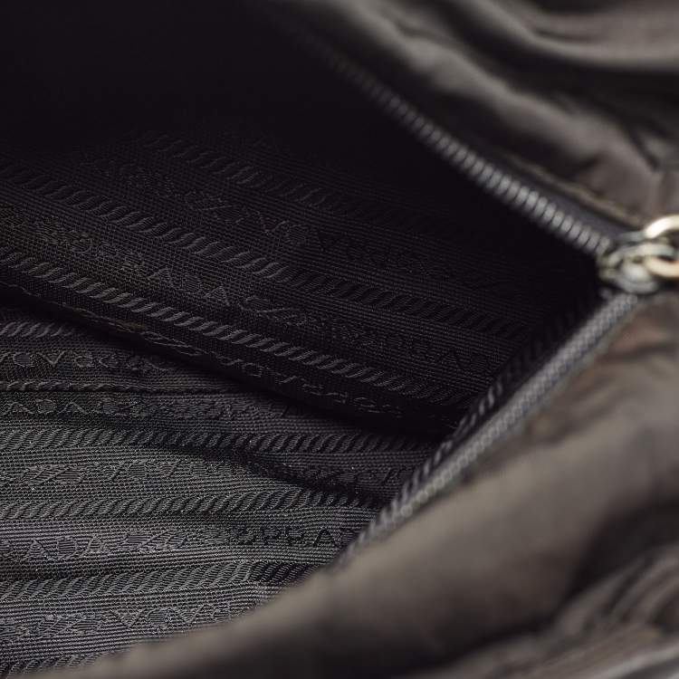 Pre Owned Prada Black Tessuto City Zip Tote