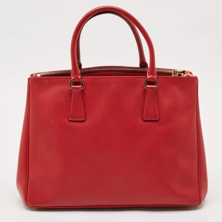 Pre Owned Prada Red Saffiano Lux Leather Medium Double Zip Tote