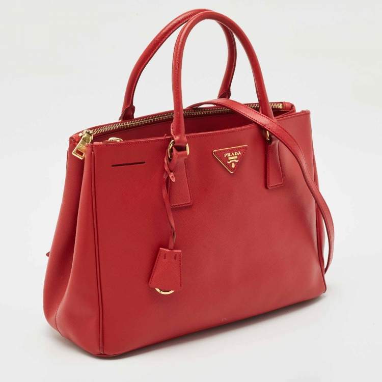 Pre Owned Prada Red Saffiano Lux Leather Medium Double Zip Tote
