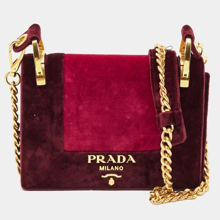 Pre Owned Prada Burgundy/Pink Velvet Logo Chain Crossbody Bag
